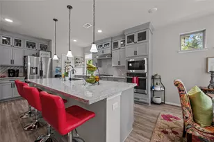 17405 Chestnut Cove Dr, Conroe, TX 77302 - Photo 8