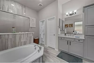 17405 Chestnut Cove Drive, Conroe, TX 77302 - Photo 24