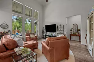 17405 Chestnut Cove Dr, Conroe, TX 77302 - Photo 16