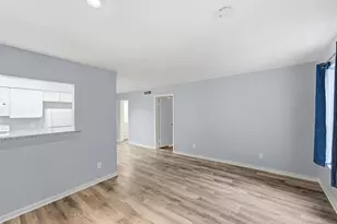 2333 Bering Dr, Houston, TX 77057 - Photo 10