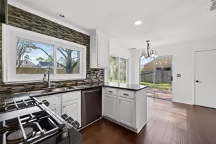 13327 Harpers Bridge Dr, Houston, TX 77041 - Photo 18