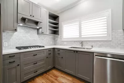 502 Louisa Street, Montgomery, TX 77356 - Photo 2