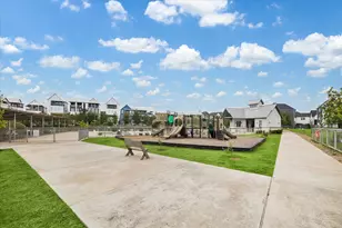 8741 Park Kolbe Ln, Houston, TX 77080 - Photo 32