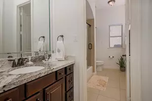 10 Moatwood Ct, The Woodlands, TX 77382 - Photo 24