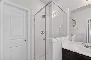 8630 Willet St, Baytown, TX 77521 - Photo 38