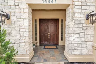 14447 Kingston Cove Ln, Houston, TX 77077 - Photo 2