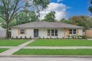 5731 Creekbend Dr, Houston, TX 77096 - Photo 1