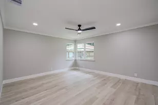 5731 Creekbend Dr, Houston, TX 77096 - Photo 22