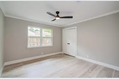 5731 Creekbend Drive, Houston, TX 77096 - Photo 20
