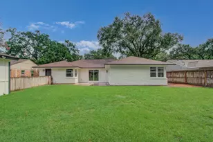 5731 Creekbend Dr, Houston, TX 77096 - Photo 34