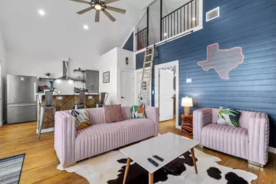 1072 Johnson Road, Gilchrist, TX 77617 - Photo 6