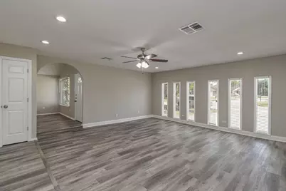 13126 Townwood Drive, Houston, TX 77045 - Photo 2