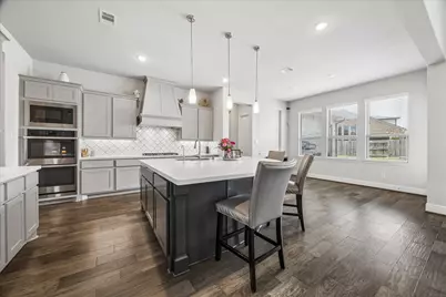 3217 Dovetail Colony Court, League City, TX 77573 - Photo 12