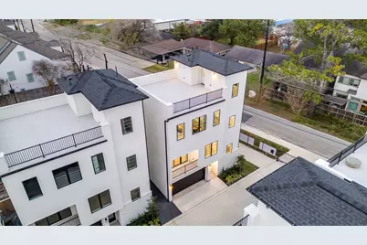 8706 Ojeman Villas Drive, Houston, TX 77055 - Photo 46