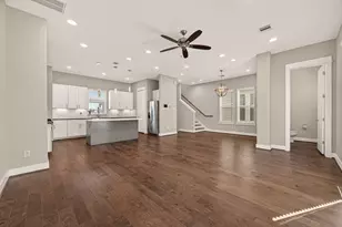 2010 St Charles St, Houston, TX 77003 - Photo 12