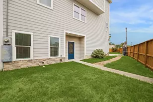 2032 Spenwick Dr, Houston, TX 77055 - Photo 24
