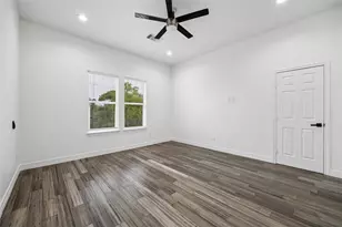 2032 Spenwick Dr, Houston, TX 77055 - Photo 12