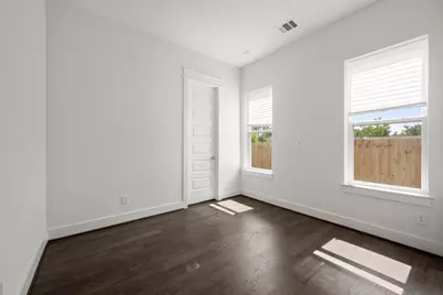 4706 Independence Heights, Houston, TX 77018 - Photo 6