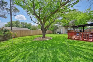 908 Pine Dr, Caldwell, TX 77836 - Photo 24