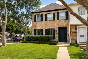 14401 Misty Meadow Ct, Houston, TX 77079 - Photo 2