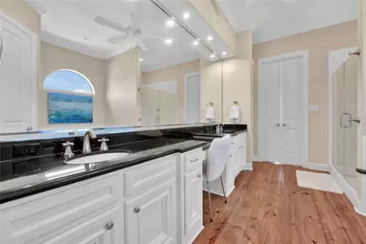 438 S Burnett Drive, Baytown, TX 77520 - Photo 16