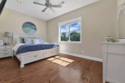 438 S Burnett Drive, Baytown, TX 77520 - Photo 22