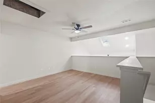16800 Sugar Pine Dr, Houston, TX 77090 - Photo 10