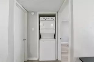 12550 Whittington Dr, Houston, TX 77077 - Photo 20