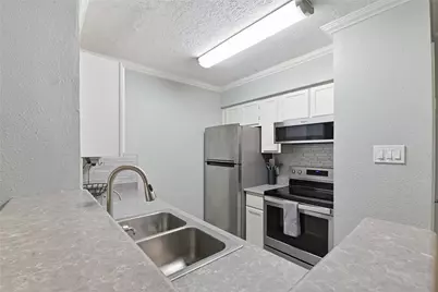 12550 Whittington Drive #303, Houston, TX 77077 - Photo 12