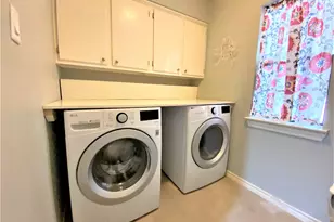 12303 Longfellow Dr, Montgomery, TX 77356 - Photo 22