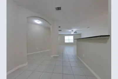 701 Totem Trail Drive, La Marque, TX 77568 - Photo 4