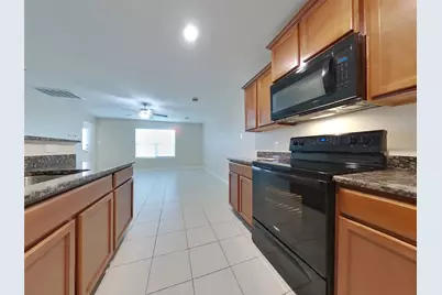 701 Totem Trail Drive, La Marque, TX 77568 - Photo 6
