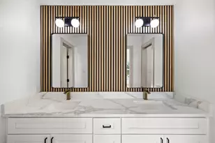 106 Burgundy Ln, League City, TX 77573 - Photo 40