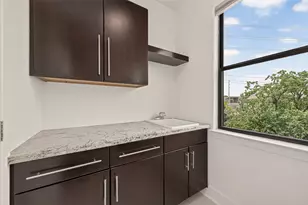 1767 Michigan St, Houston, TX 77006 - Photo 16