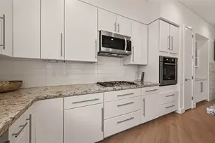1767 Michigan St, Houston, TX 77006 - Photo 12