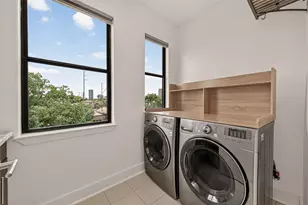 1767 Michigan St, Houston, TX 77006 - Photo 16