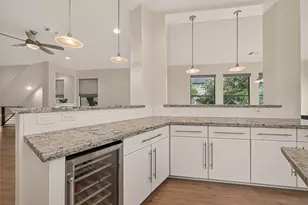 1767 Michigan St, Houston, TX 77006 - Photo 14