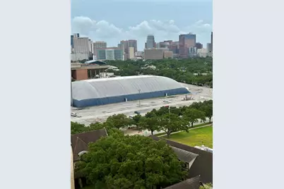 2360 Rice Boulevard #1103, Houston, TX 77005 - Photo 8