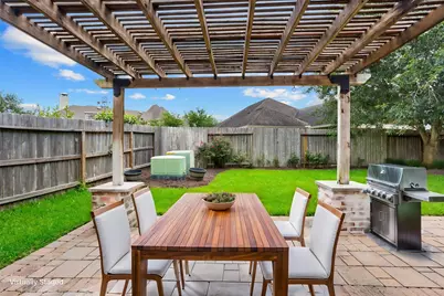 739 Mayhill Ridge Lane, League City, TX 77573 - Photo 32