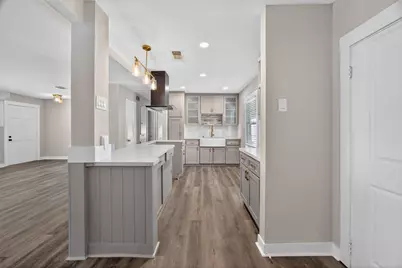 920 Nottingham Drive, Angleton, TX 77515 - Photo 12