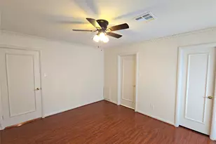 9731 Briar Forest Dr, Houston, TX 77063 - Photo 10