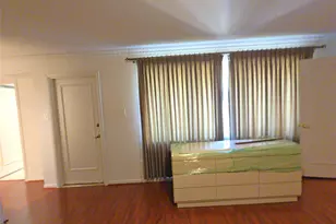 9731 Briar Forest Dr, Houston, TX 77063 - Photo 14