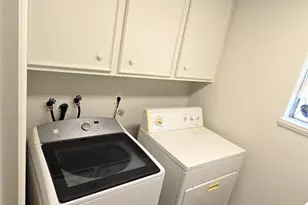 9731 Briar Forest Dr, Houston, TX 77063 - Photo 22