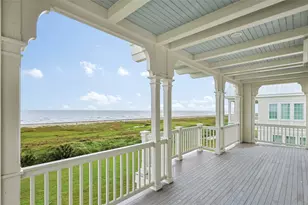 2425 E Seaside Dr, Galveston, TX 77550 - Photo 44