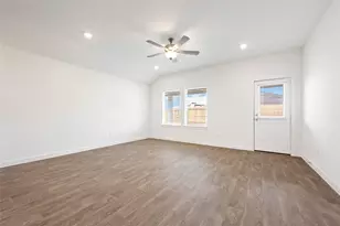 10726 Sage Bnd Dr, Beasley, TX 77417 - Photo 18