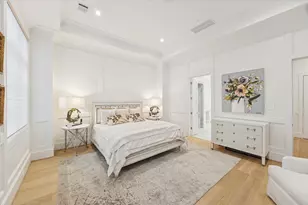 1335 Peden St, Houston, TX 77006 - Photo 16