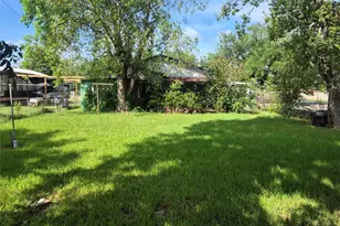 169 2nd St, Van Vleck, TX 77482 - Photo 6
