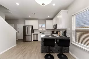 9711 Beckley St, Houston, TX 77088 - Photo 10