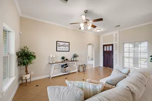 11215 April Dr Dr, Needville, TX 77461 - Photo 8