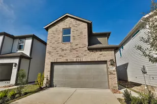 2222 Villa Clara Dr, Friendswood, TX 77546 - Photo 2